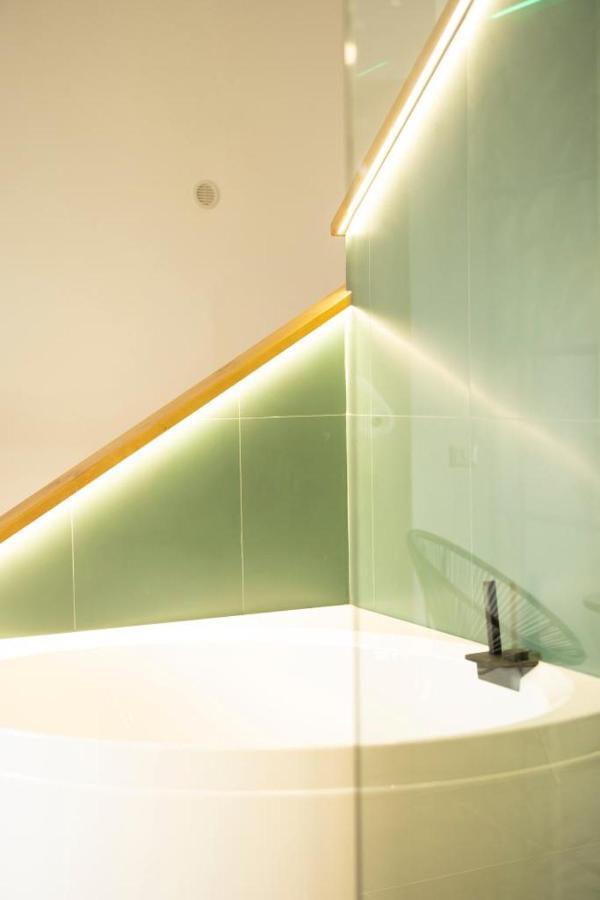 Bali Aqua&Charme Bed & Breakfast Gaeta Exterior foto